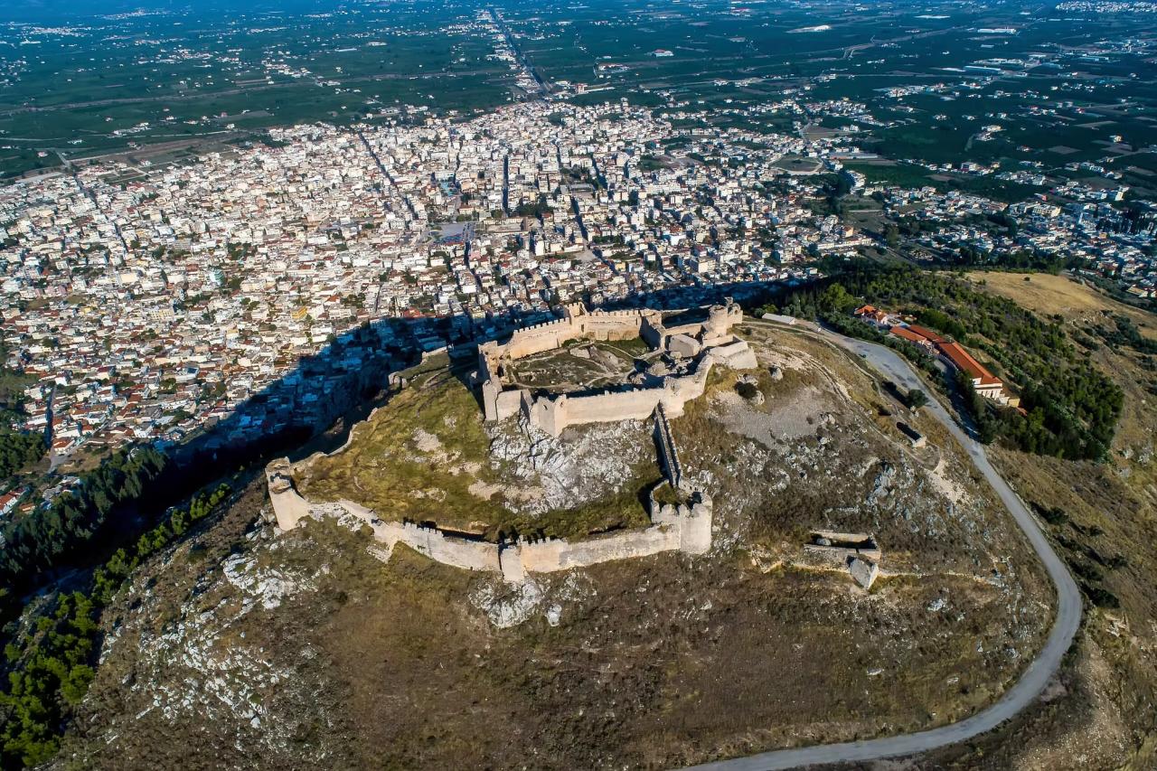 Hero image for Moving to Larissa