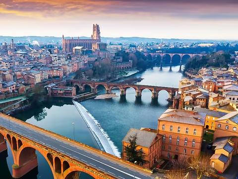 Hero image for Moving to Toulouse