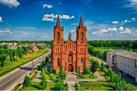 Hero image for Moving to Belarus: Complete Expat Guide (2026)
