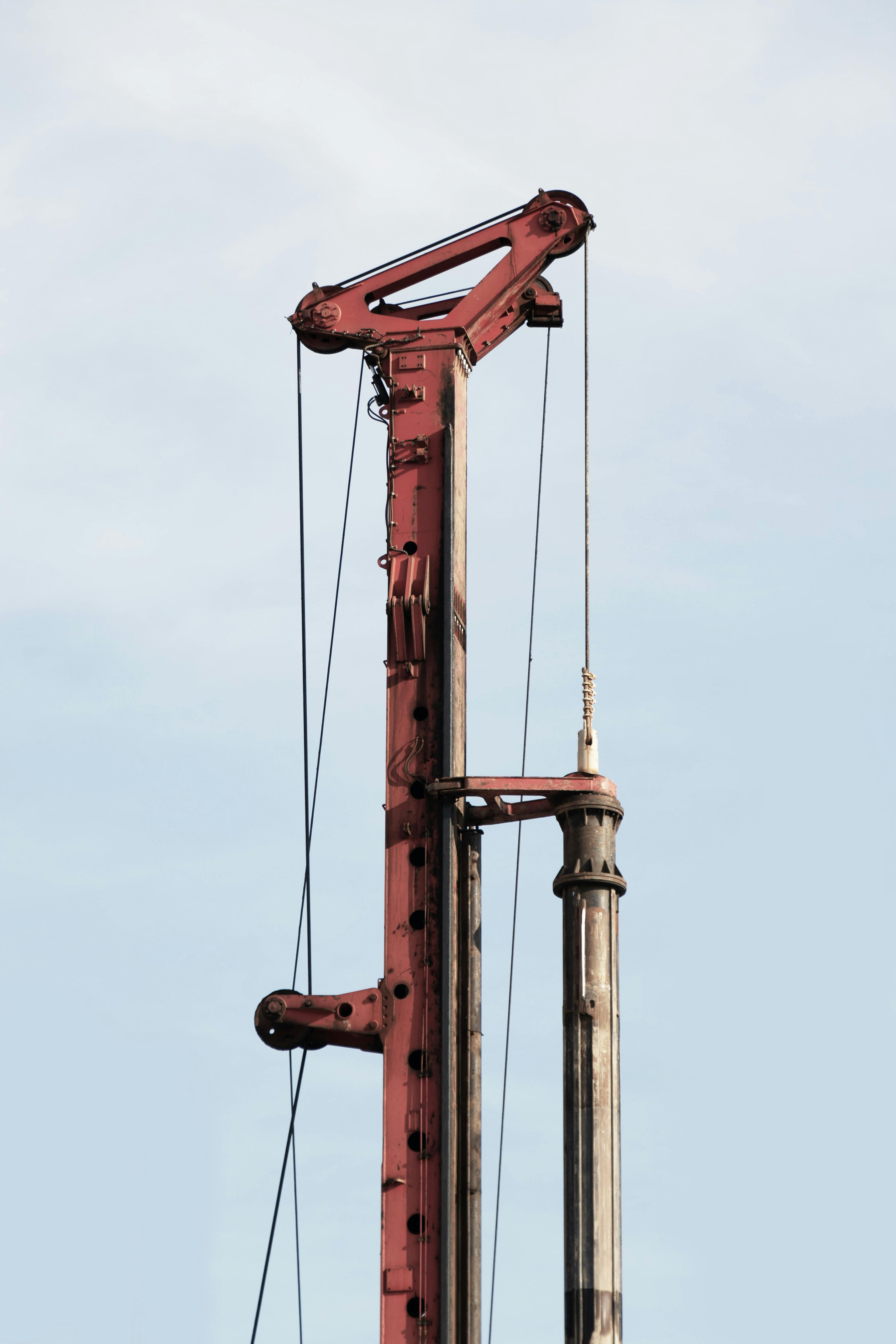 Hydraulic bored piling rig