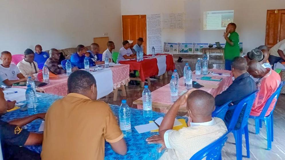 Redefining Conservation and the Management of the Manyange Na Elombo Marine National Park