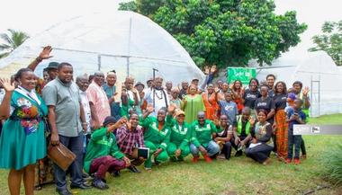 AMCO Showcases Greenhouse Project Converting Fishers and Fish Mongers to Bell Pepper Farmers     