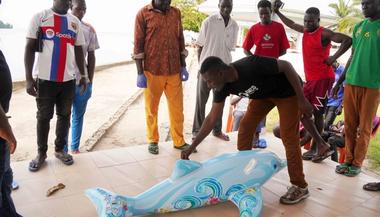 AMCO and CCAHD Respond to Dolphin Bycatch by Training Fishers in Cameroon