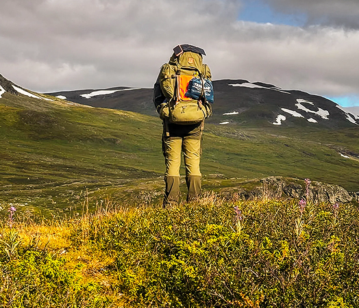 best cheap hiking and camera backpack How to Select the Best Camera Backpack for Hiking Adventures?