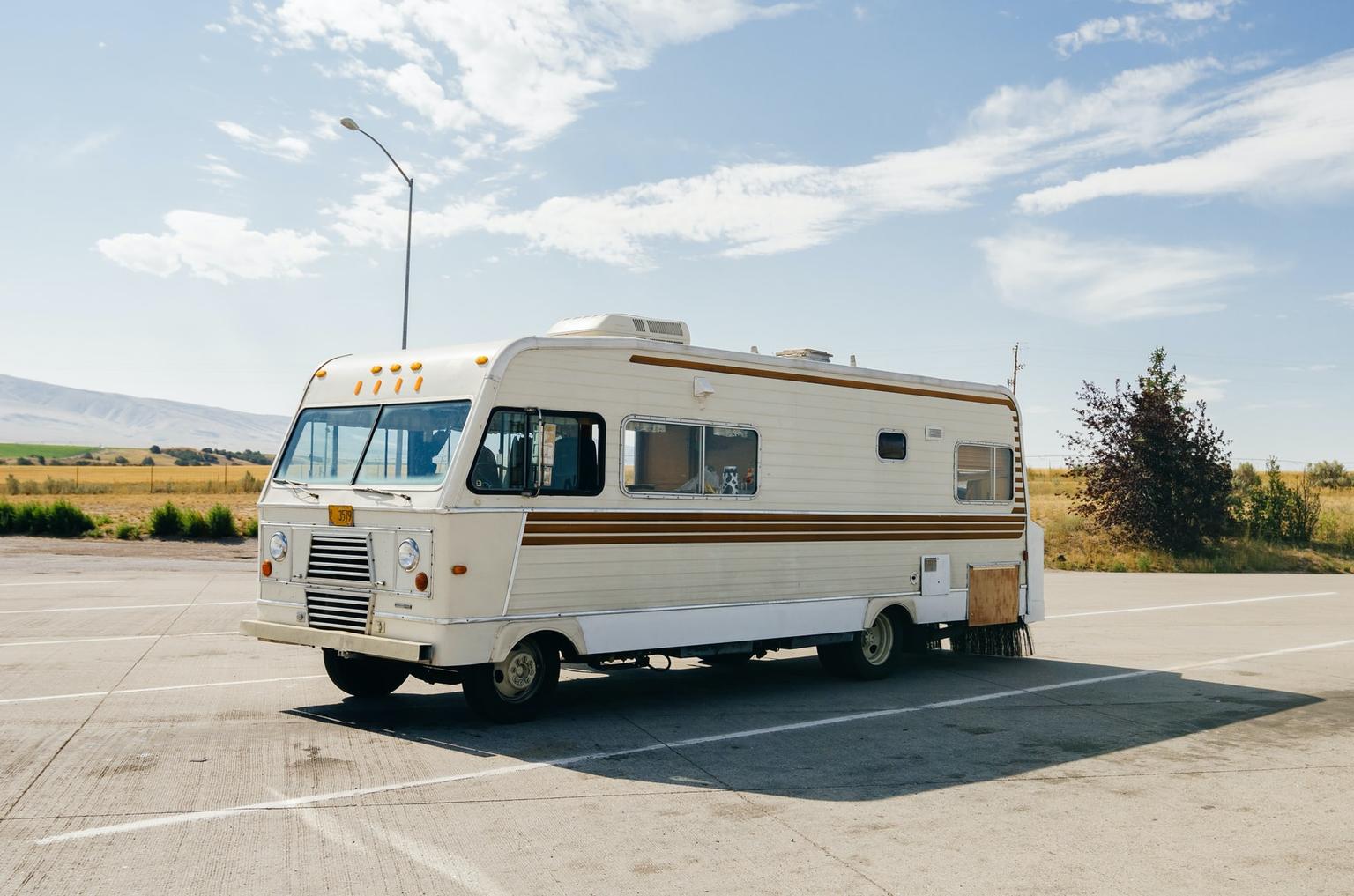 RV Brands to Avoid: Quality Issues & Better Alternatives | Roamly | Roamly