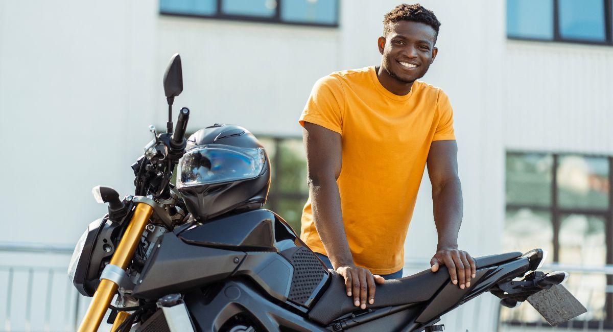 Guide to Motorcycle Insurance Discounts: Save on Premiums