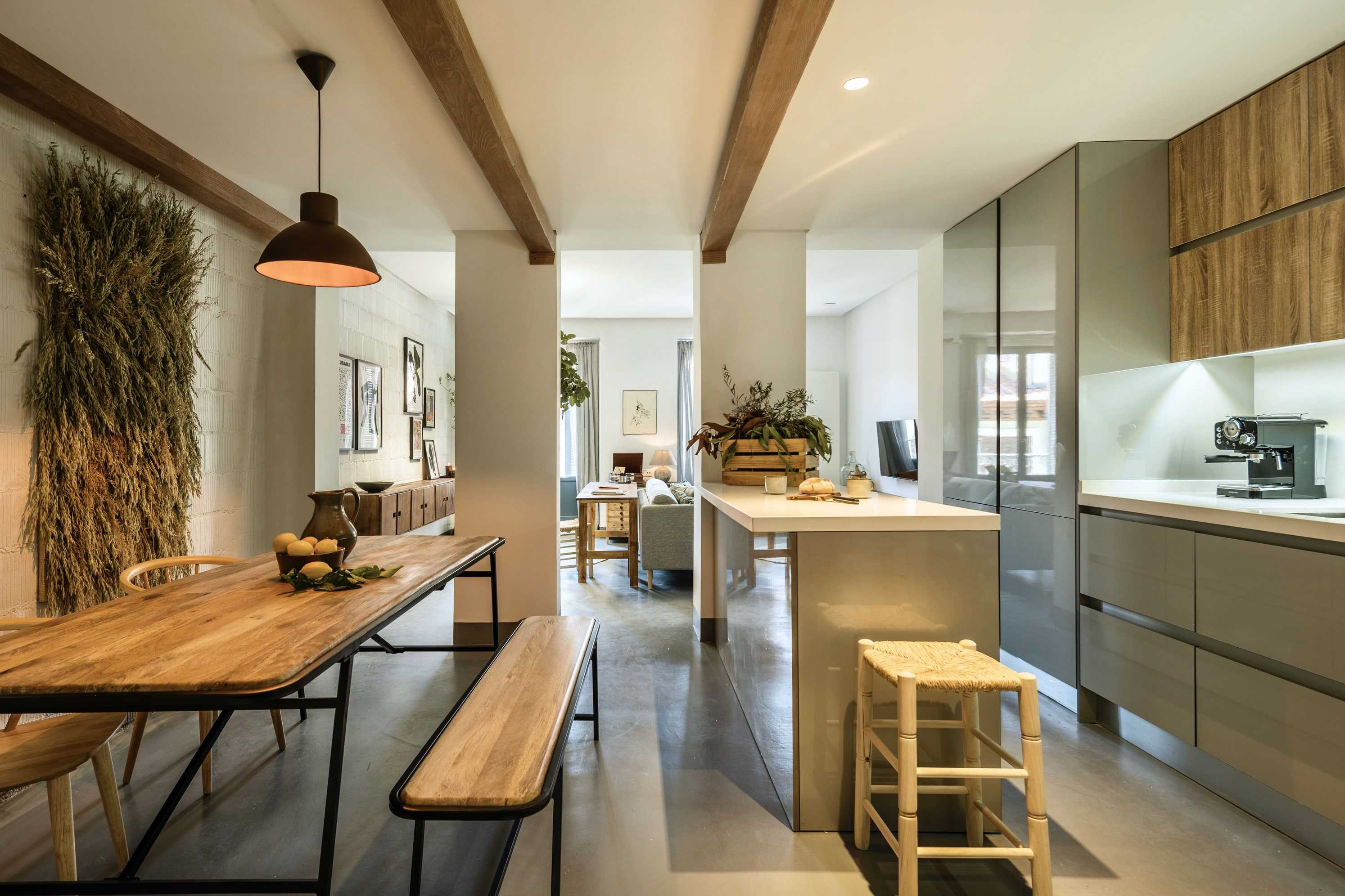 1654096581-open-kitchen-and-table-ukio-fuencarral-javier-bravo-83.jpeg