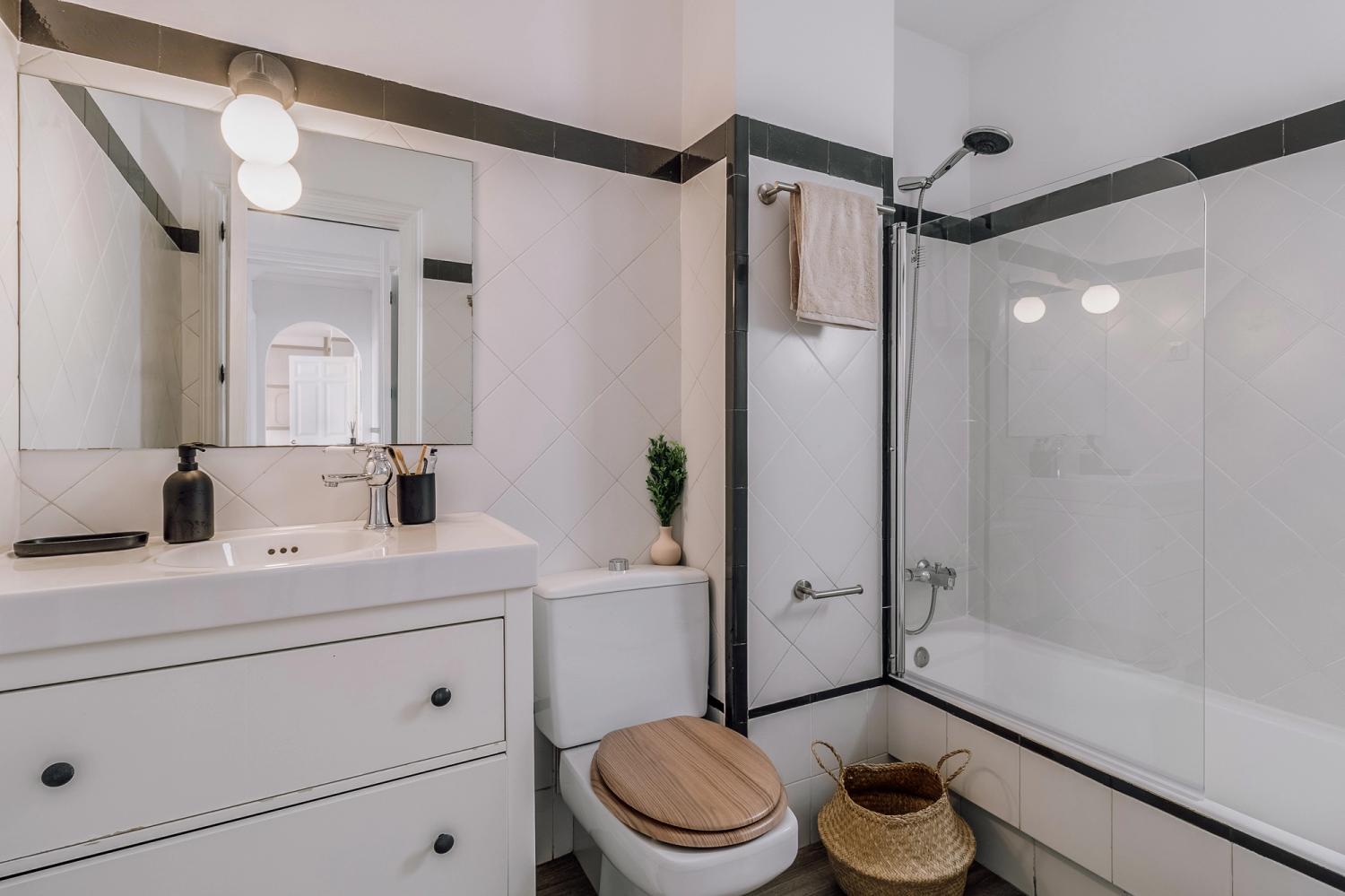 Bathroom in a 1 bedroom apartment in Berlin