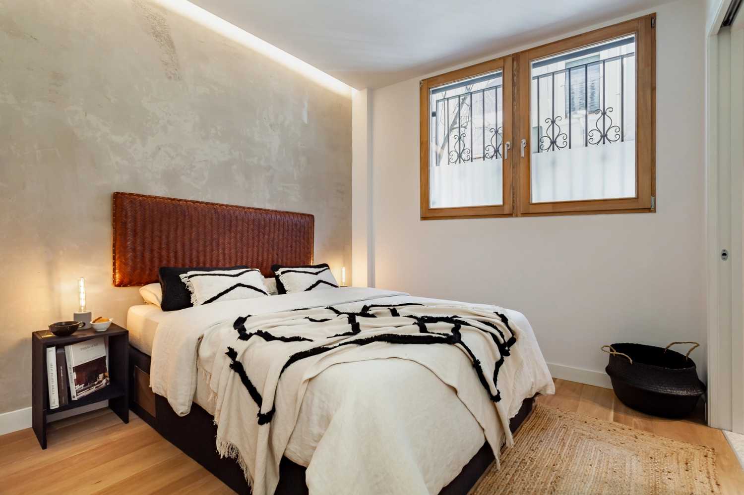 1656336748-ukio-barcelona-gracia-monthly-rental-double-bedroom-47.jpg
