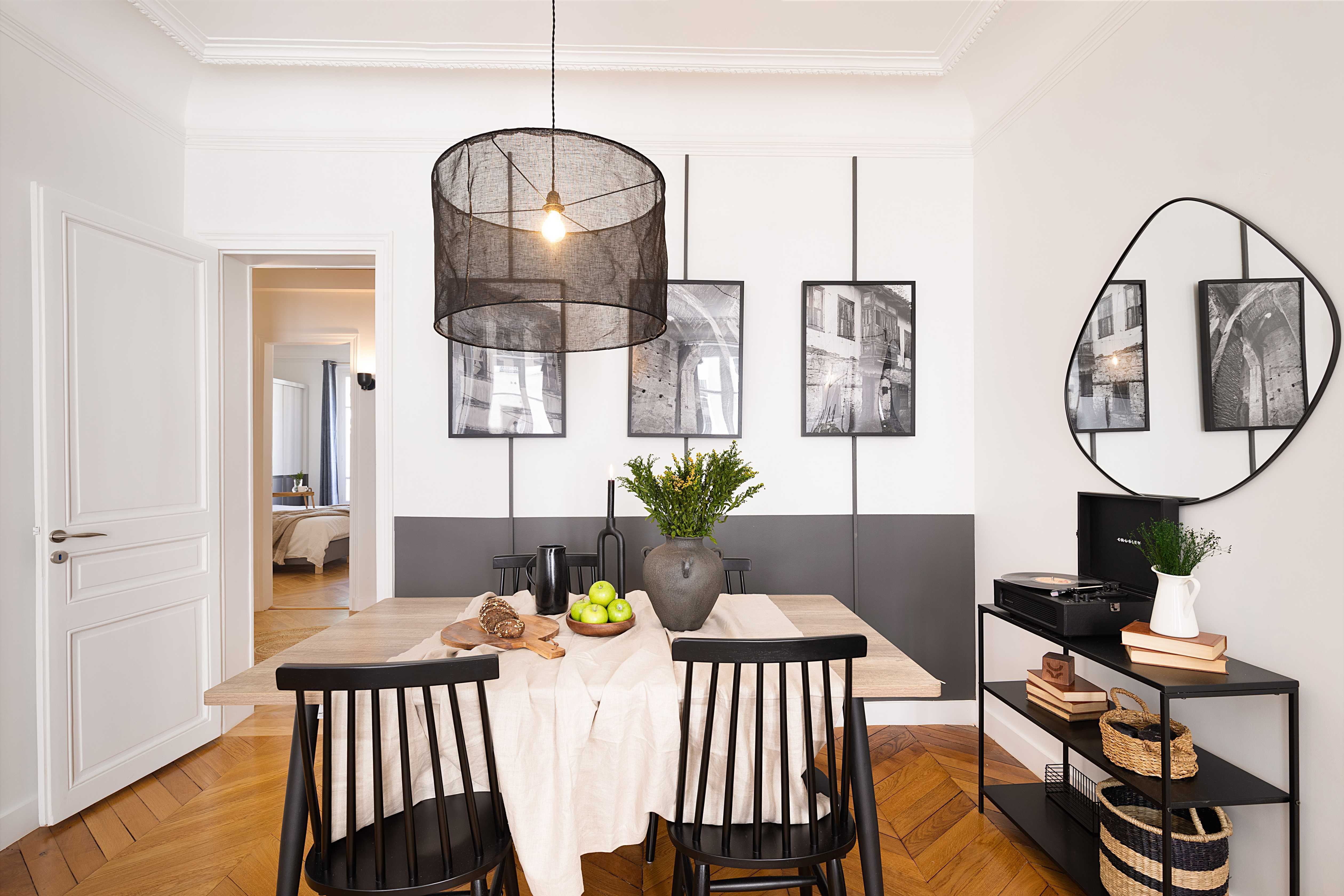 TAILLON Furnished apartment in Avenue Kléber, Paris