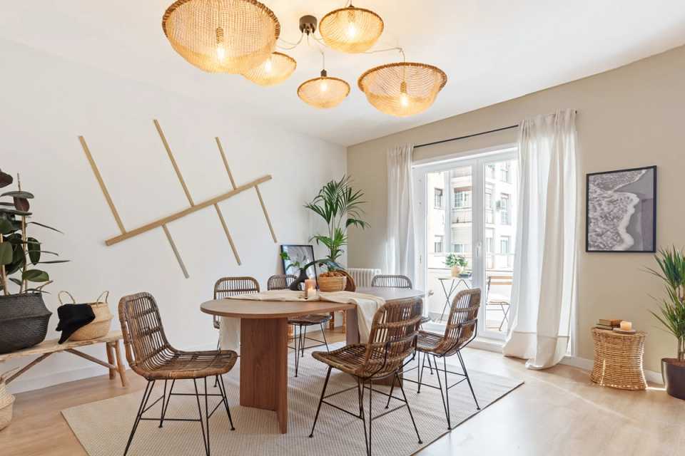 1654184318-dining-room-with-balcony_madrid_calle-principe-de-vergara.jpg
