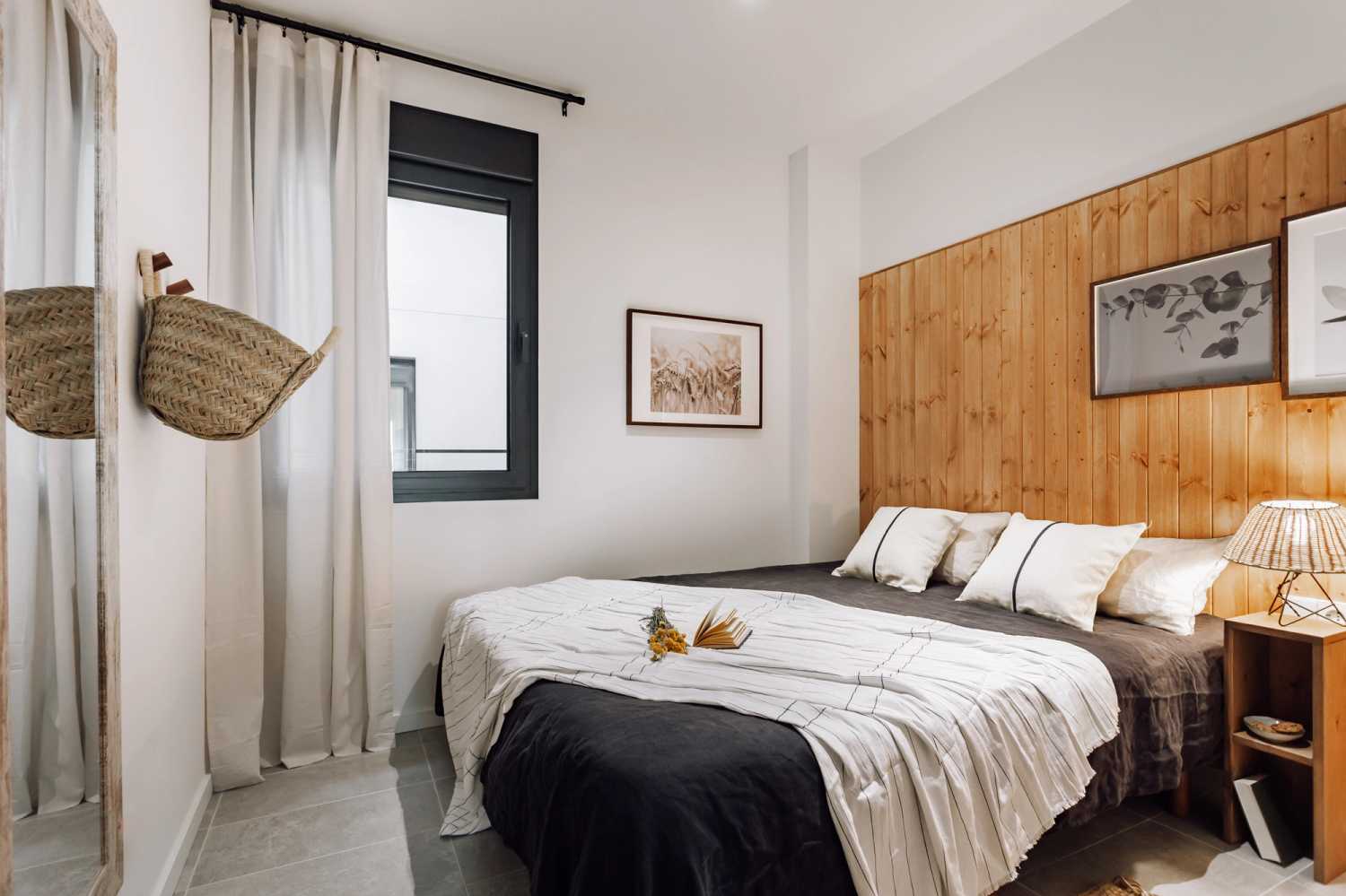 1676892185-ukio-barcelona-gran-via-567-8-l-20.jpg
