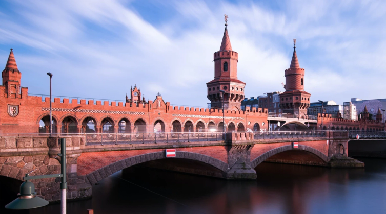 View of the Oberbaum bridge in Kreuzberg