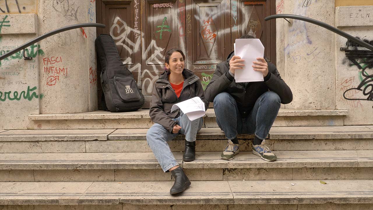 end-to-end thumbnail