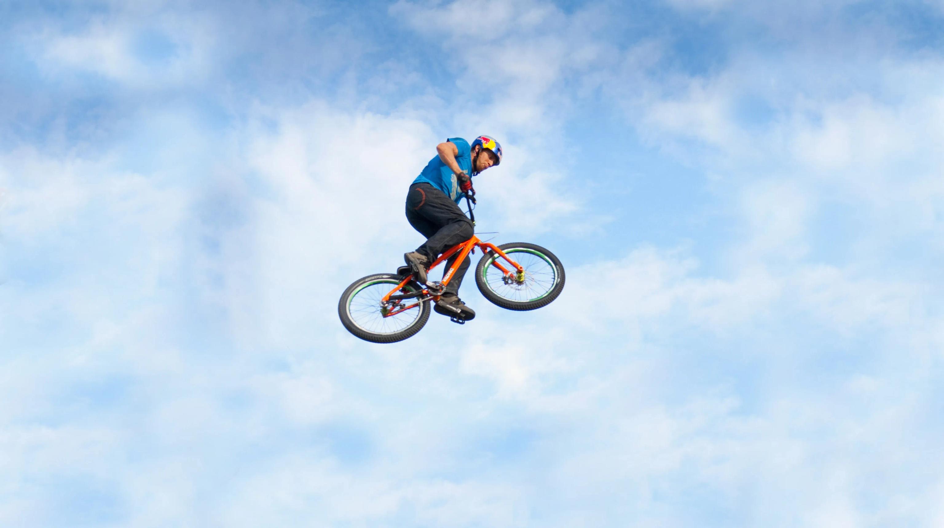 Red Bull - Way Back Home with Danny MacAskill