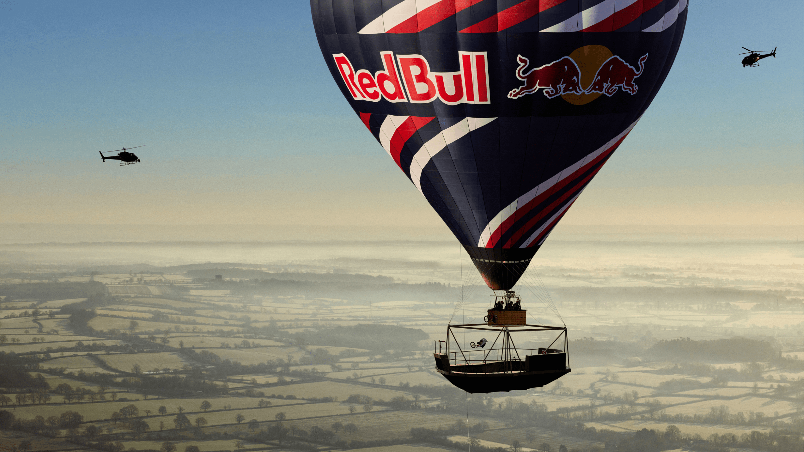 Red Bull - Don't Look Down