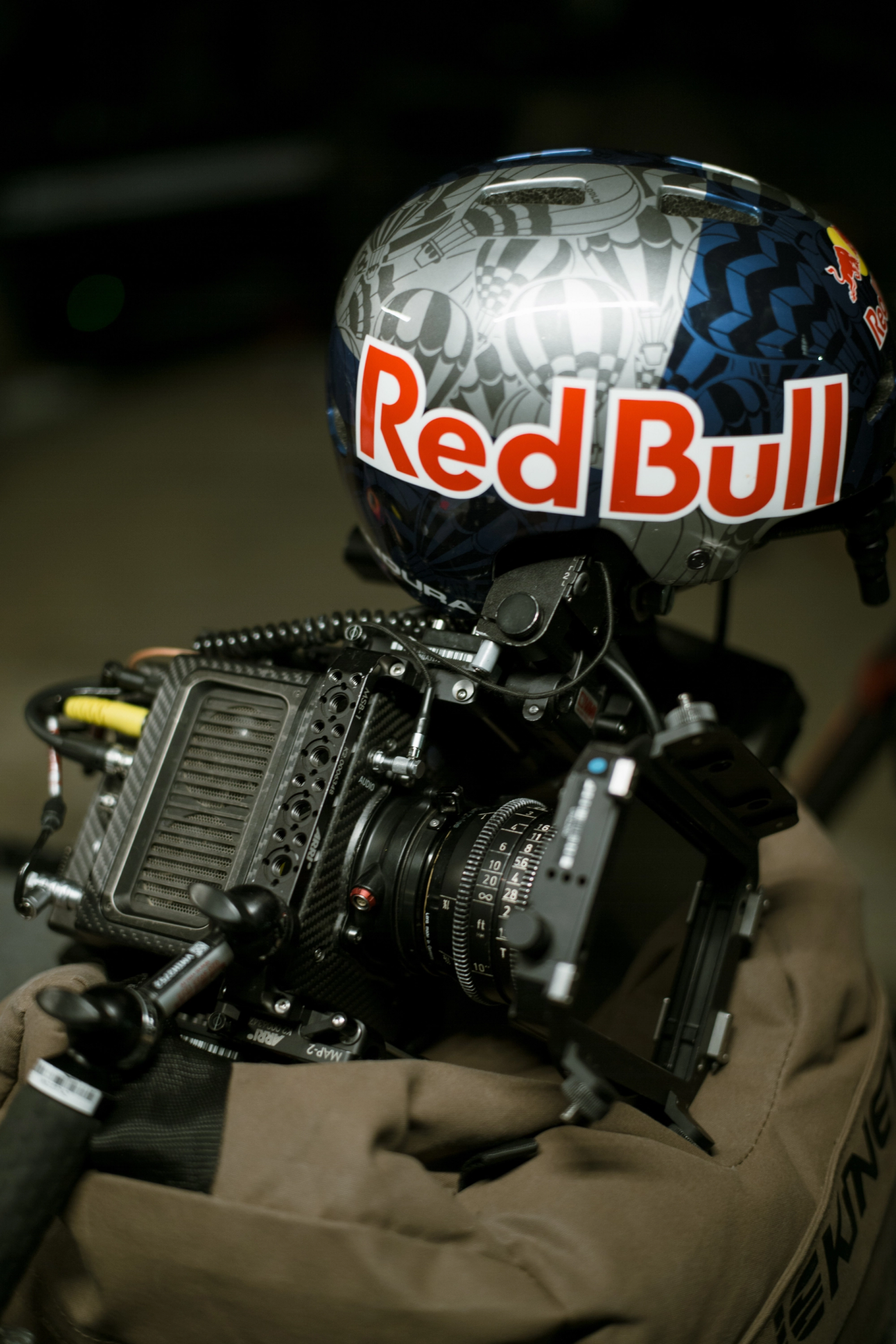 Don't Look Down - Behind The Scenes #7 - Red Bull