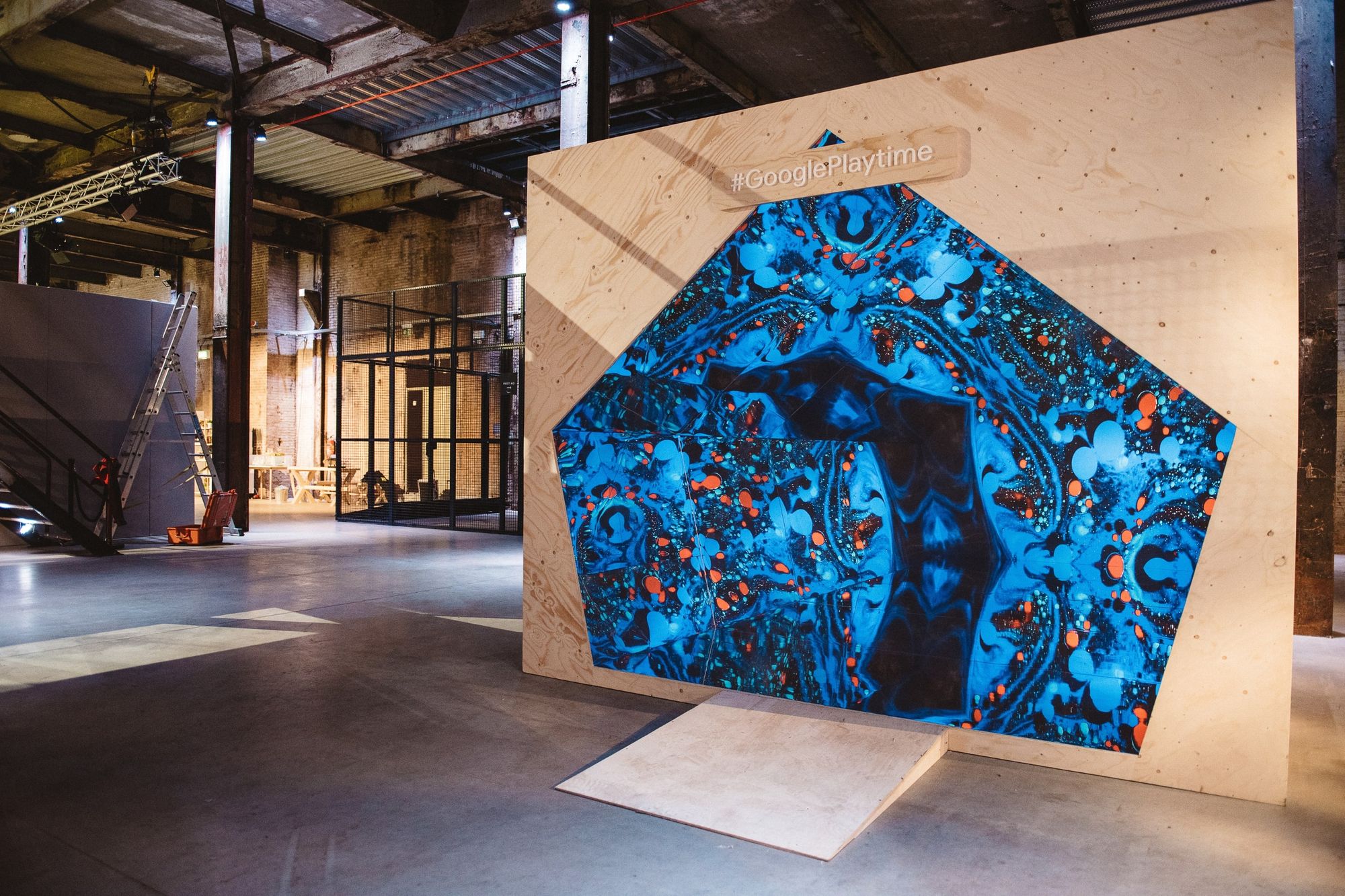 Branded Installation Design, Google