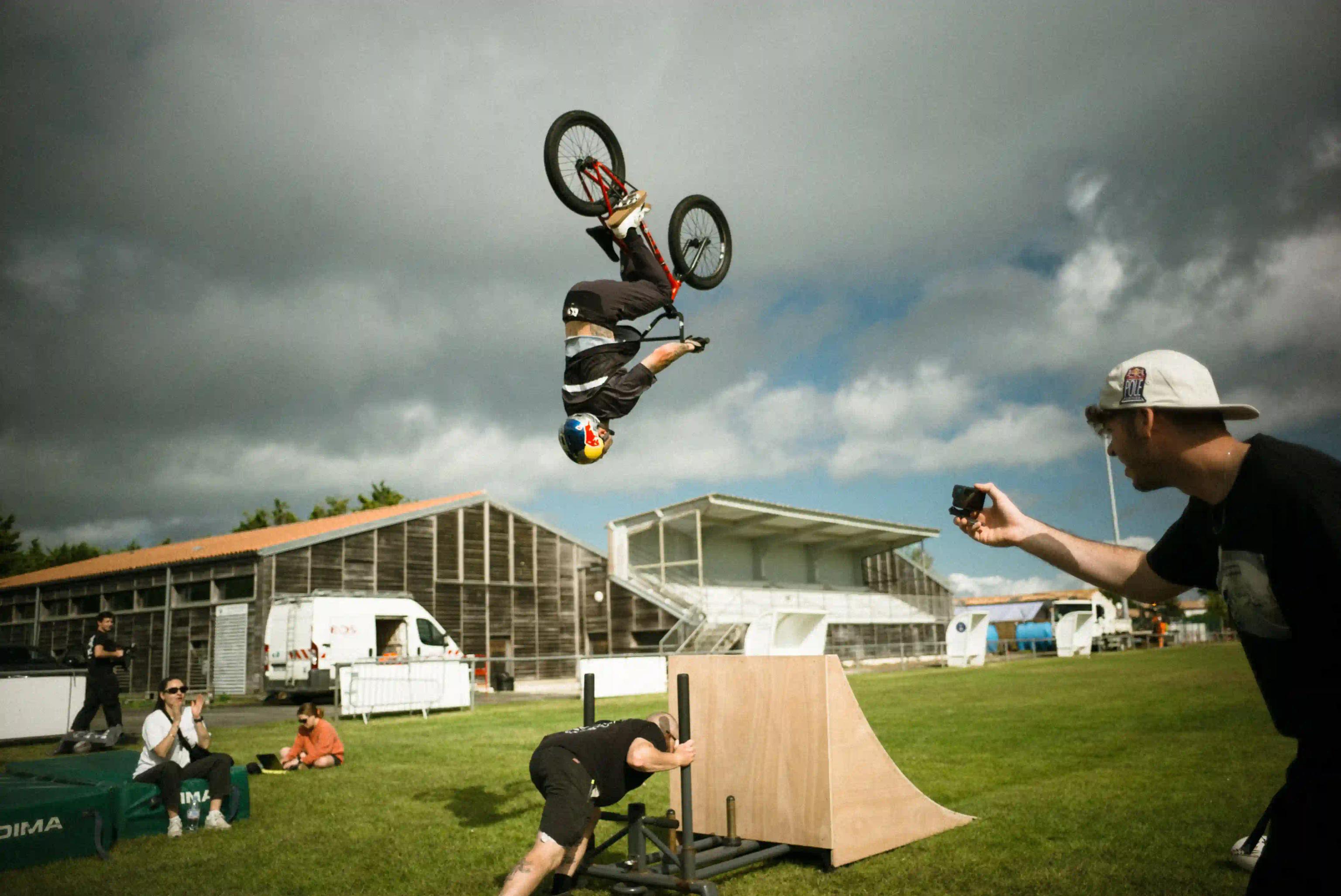 Red Bull - When Rugby Meets BMX