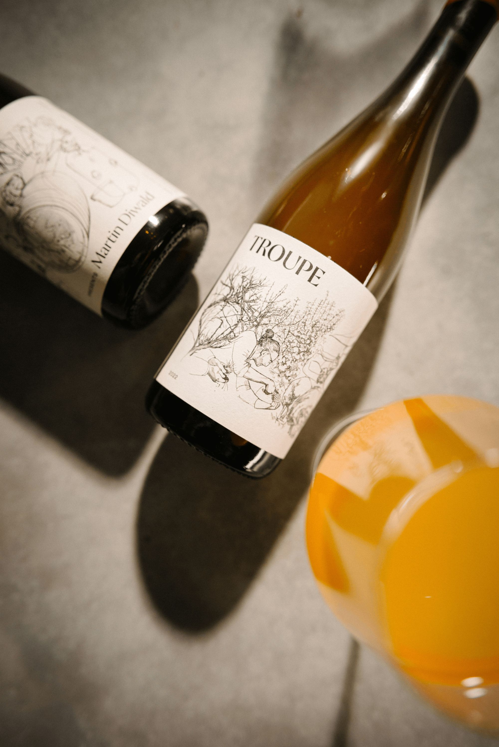 Troupe Natural Wine Photography
