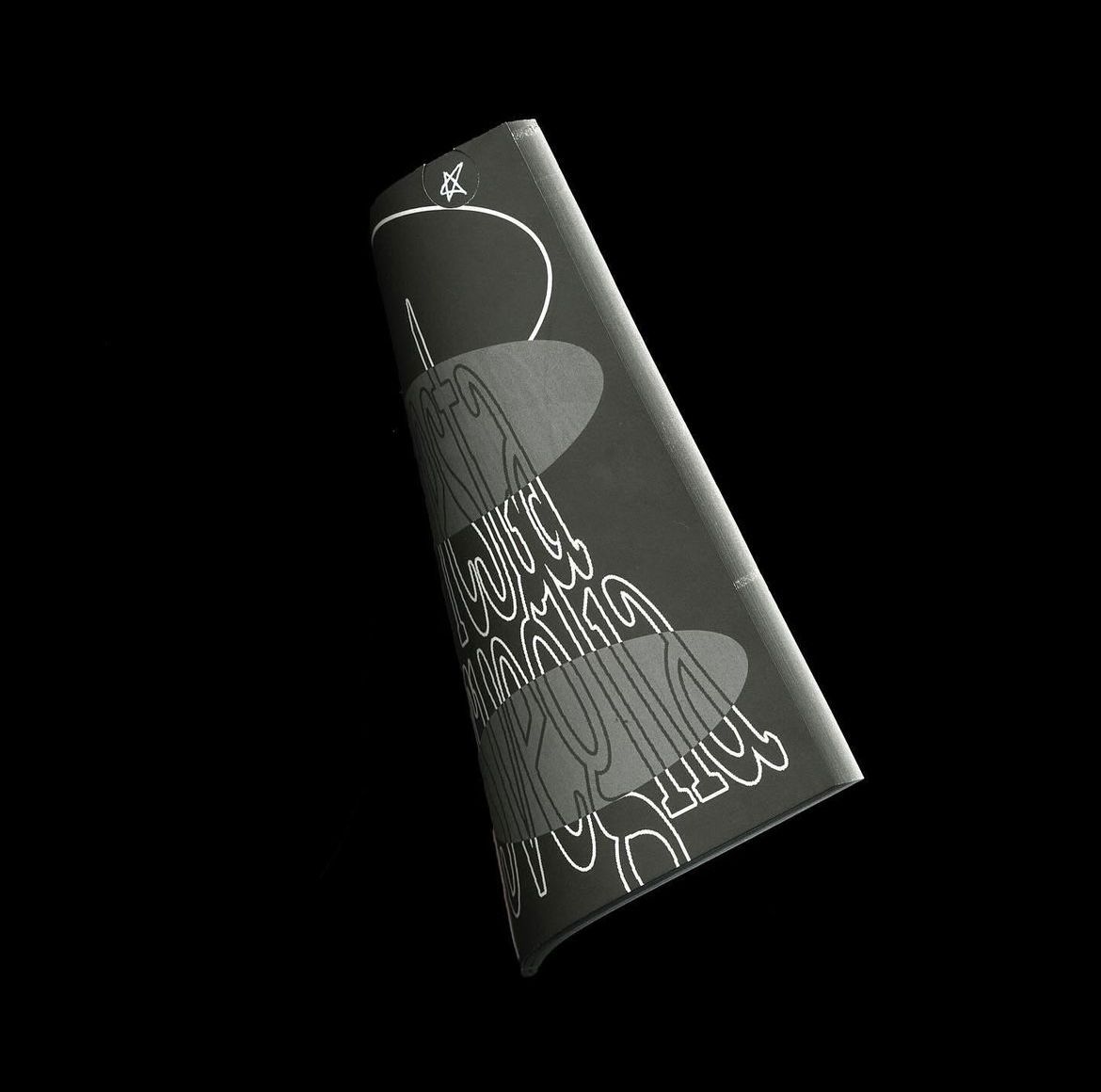 The Resta sveglia book bent to show its cover
