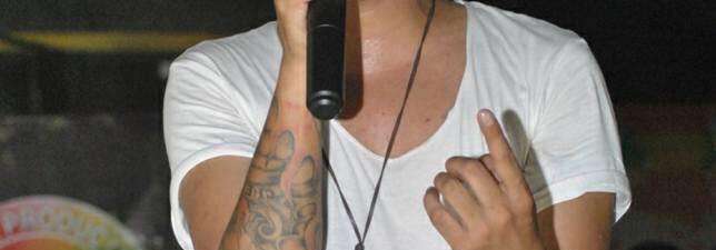 Yochen Amos