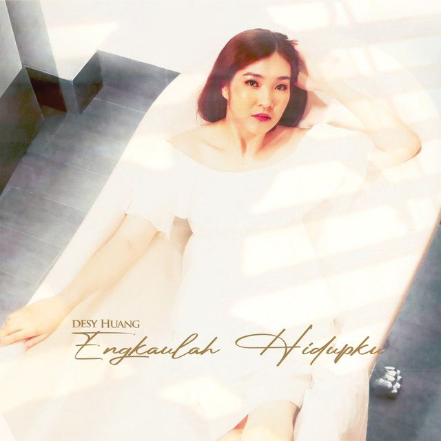 Desy Huang