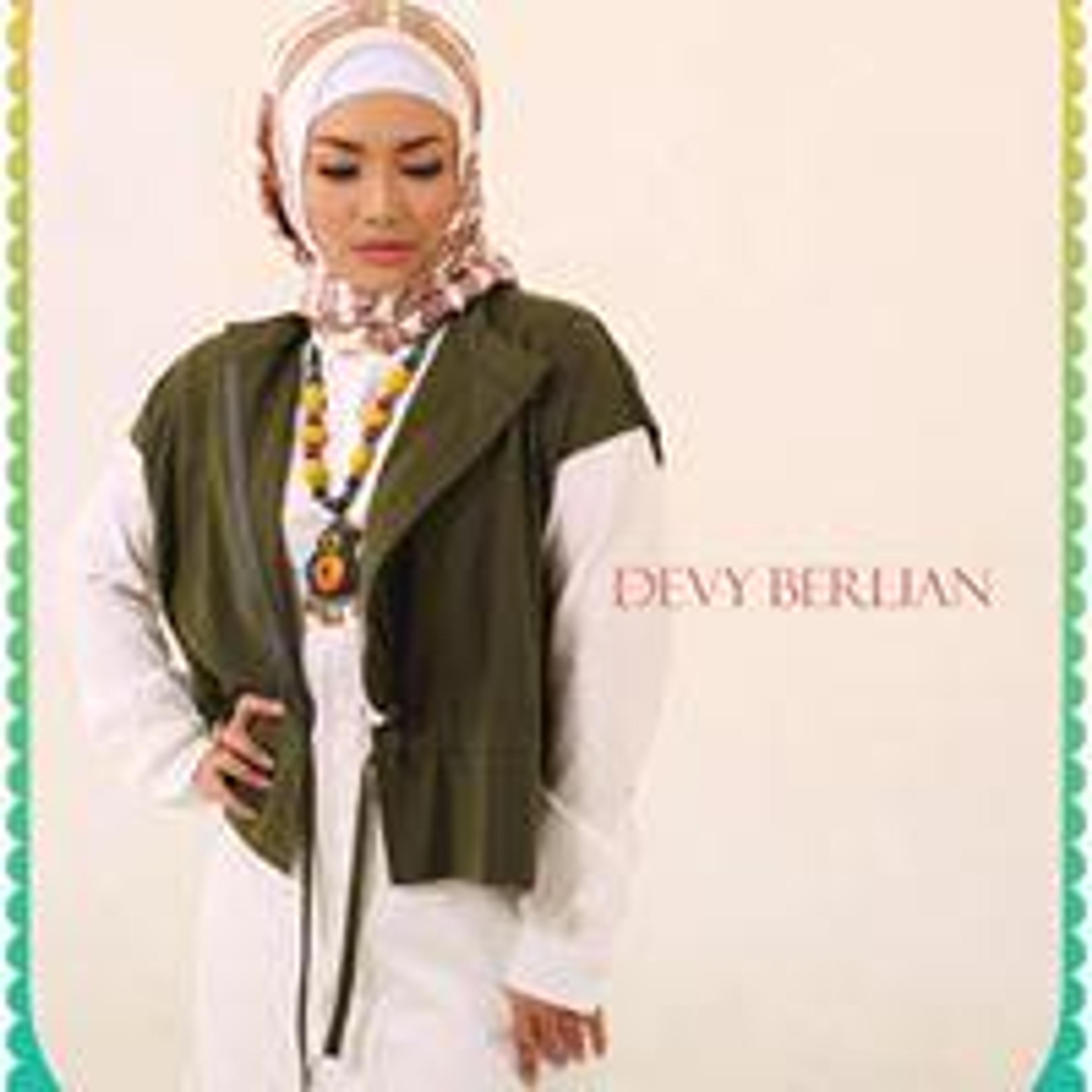 Devy Berlian