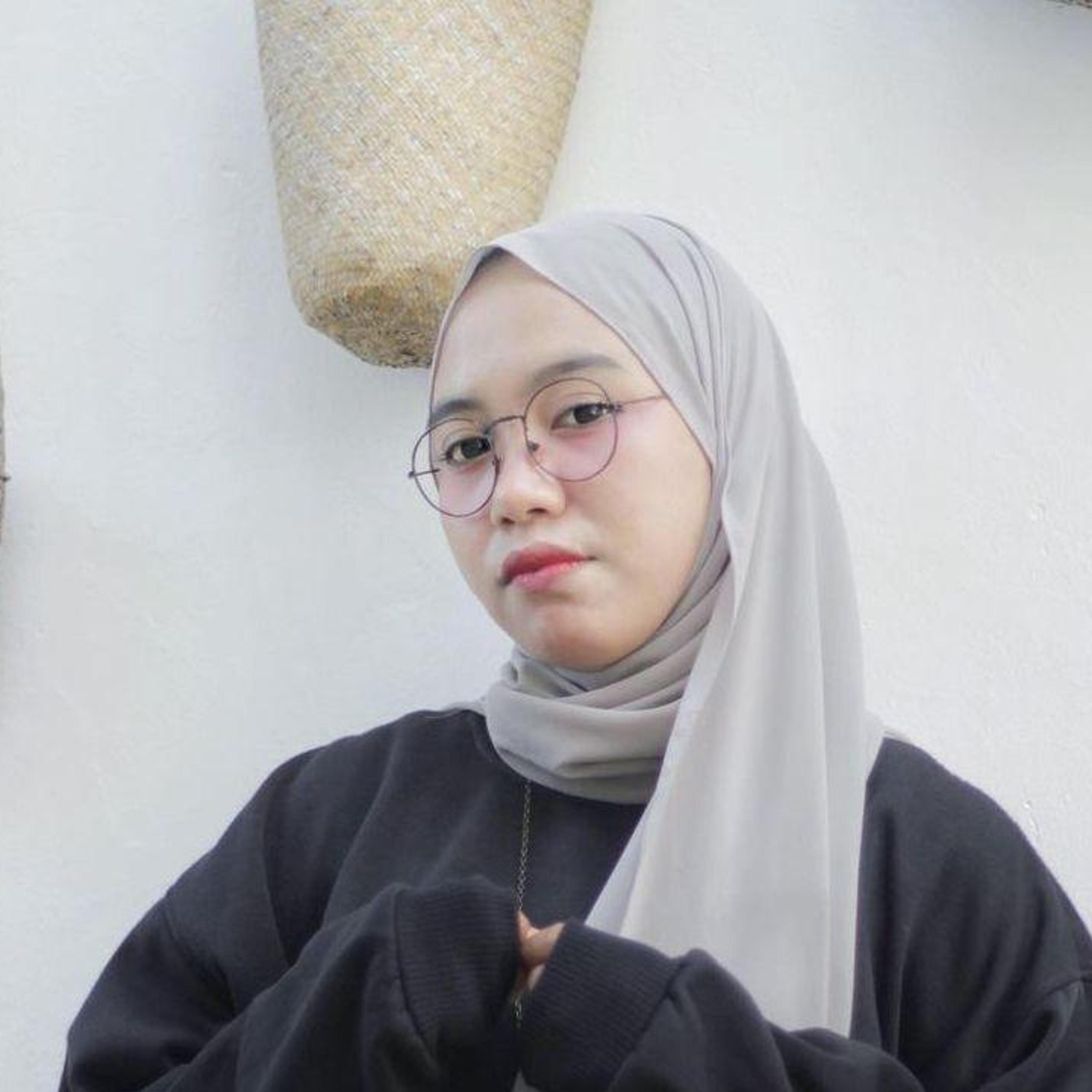 Indah Yastami