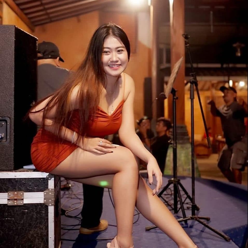 Aini Zhafara