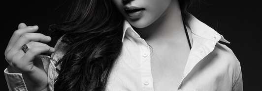 Zoe Levana