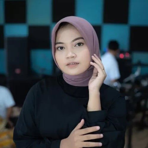 Revina Alvira