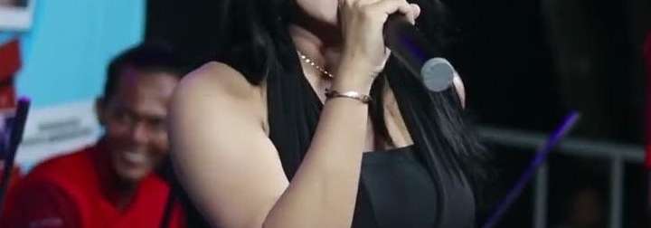 Lili Amora