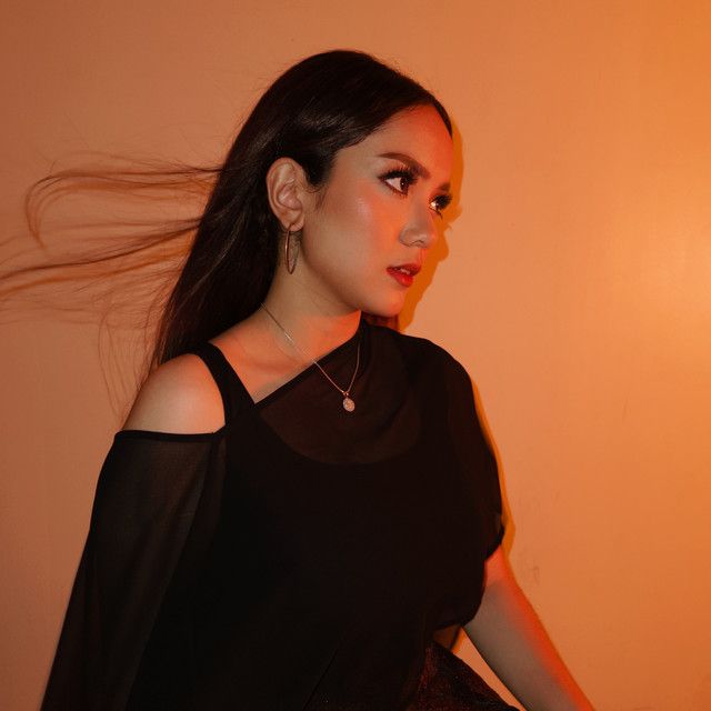 Alisha Dira