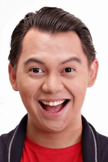 Chandra Liow