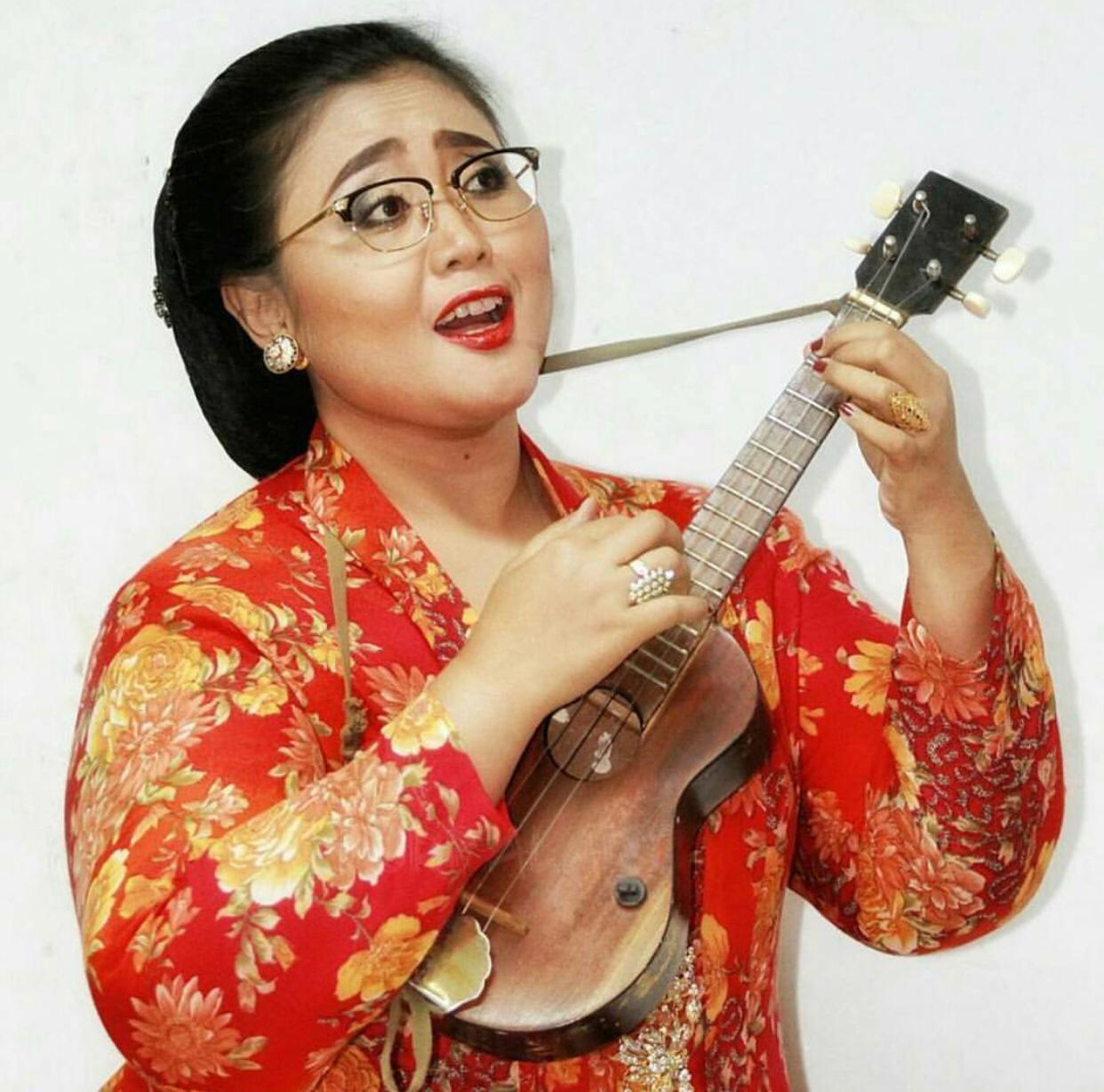 Endah Laras