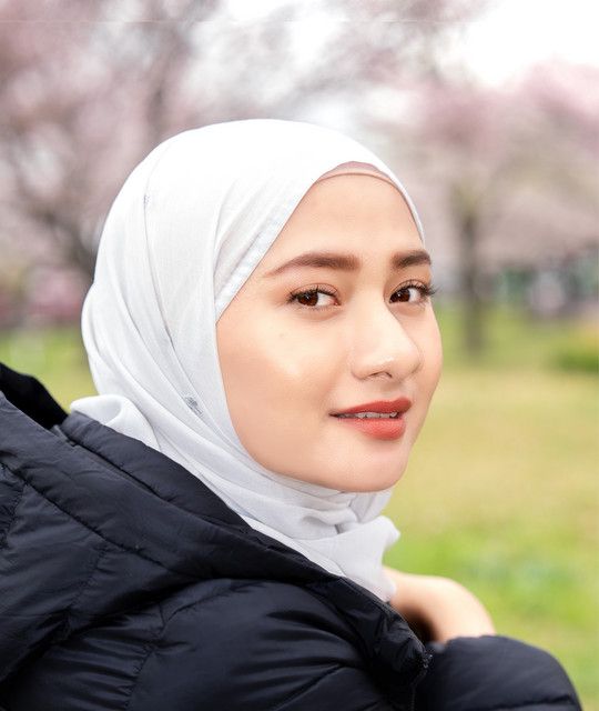 Nadzira Shafa