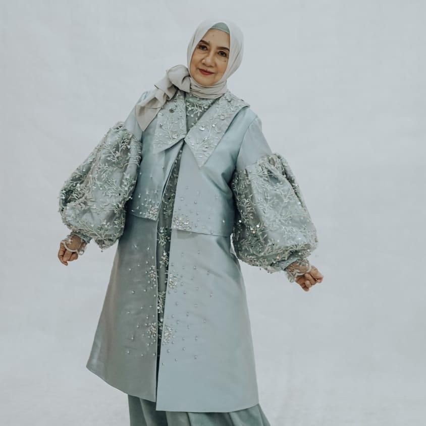 Titiek Sandhora
