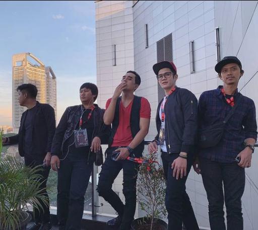 Asbak band