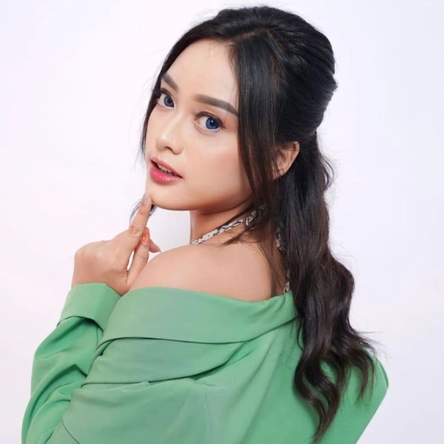 Nabila Cahya