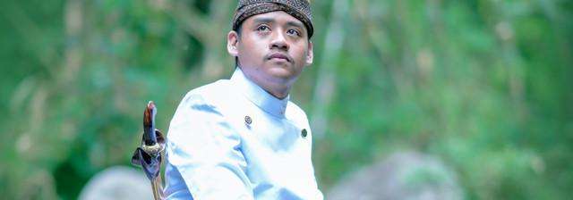 Wahyu F Giri