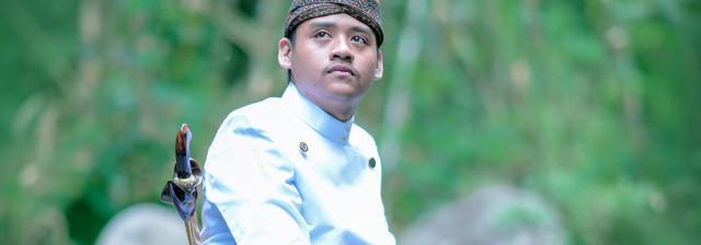 Wahyu F Giri