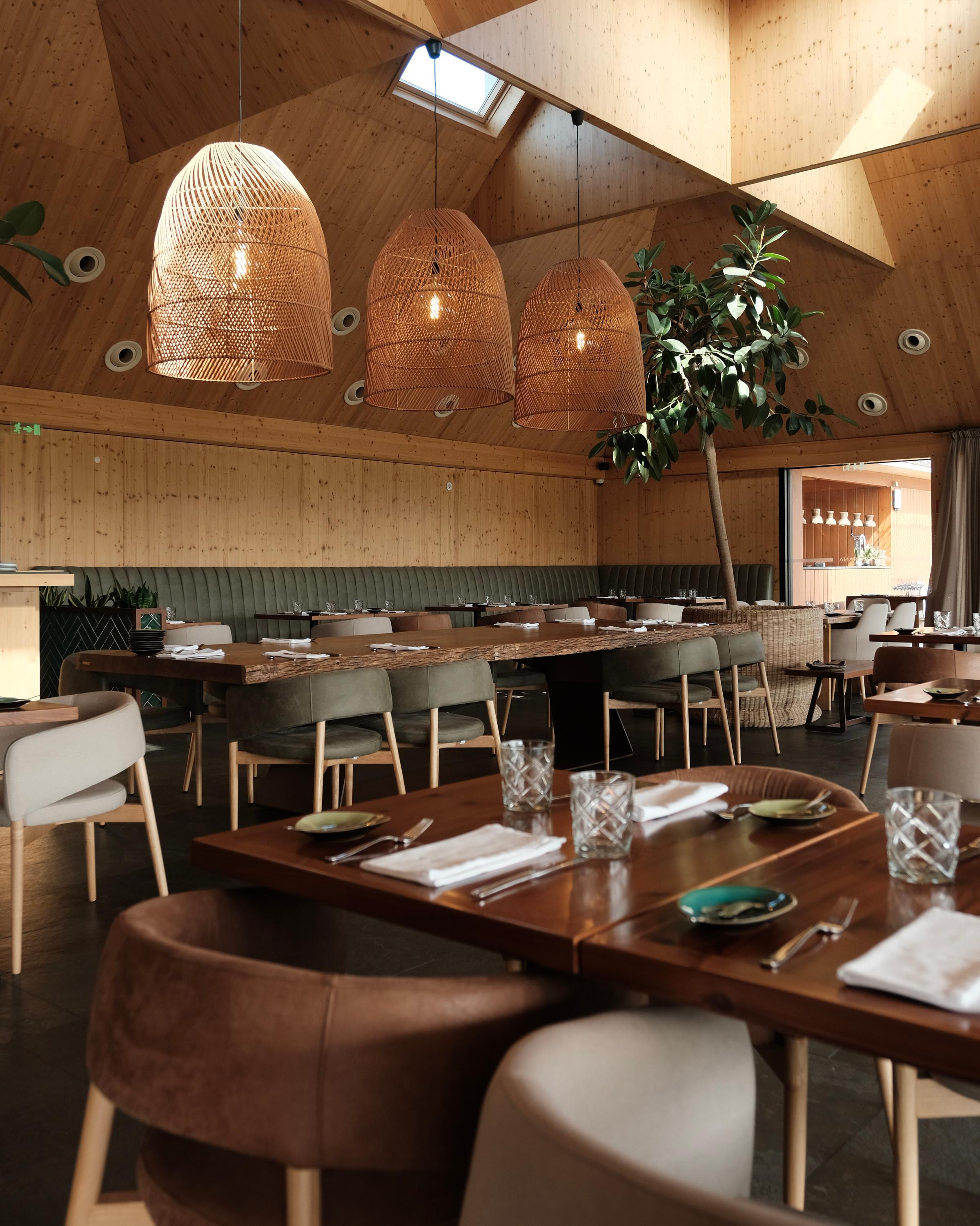 Nature's Dine at FeelViana - Kaer