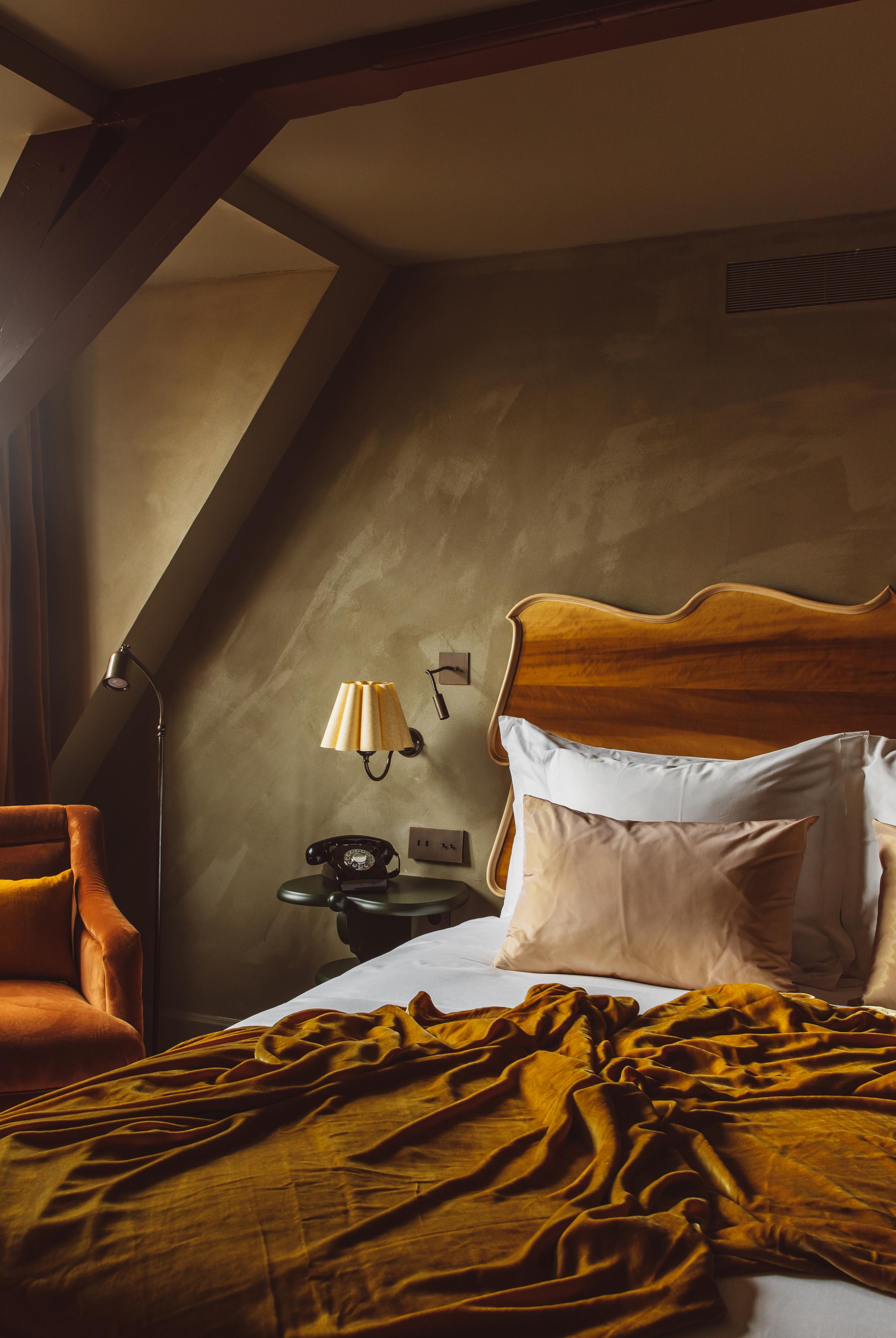 Wrapped in Dutch charm and quiet luxury—your personal haven by the lake.