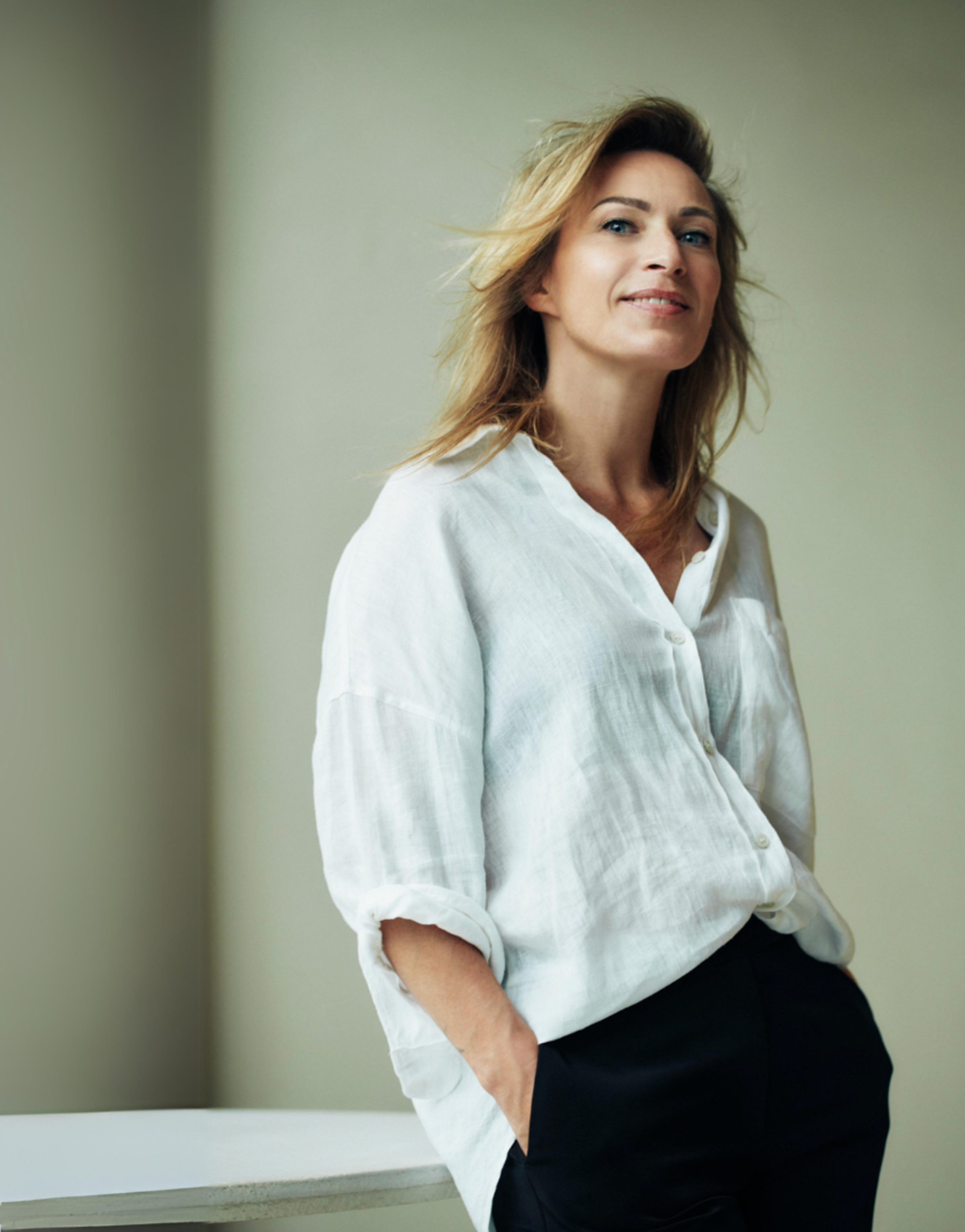 Barbara den Bak, founder of Kaer, inspiring others to embrace well-being, personal growth, and connection through transformational travel experiences.