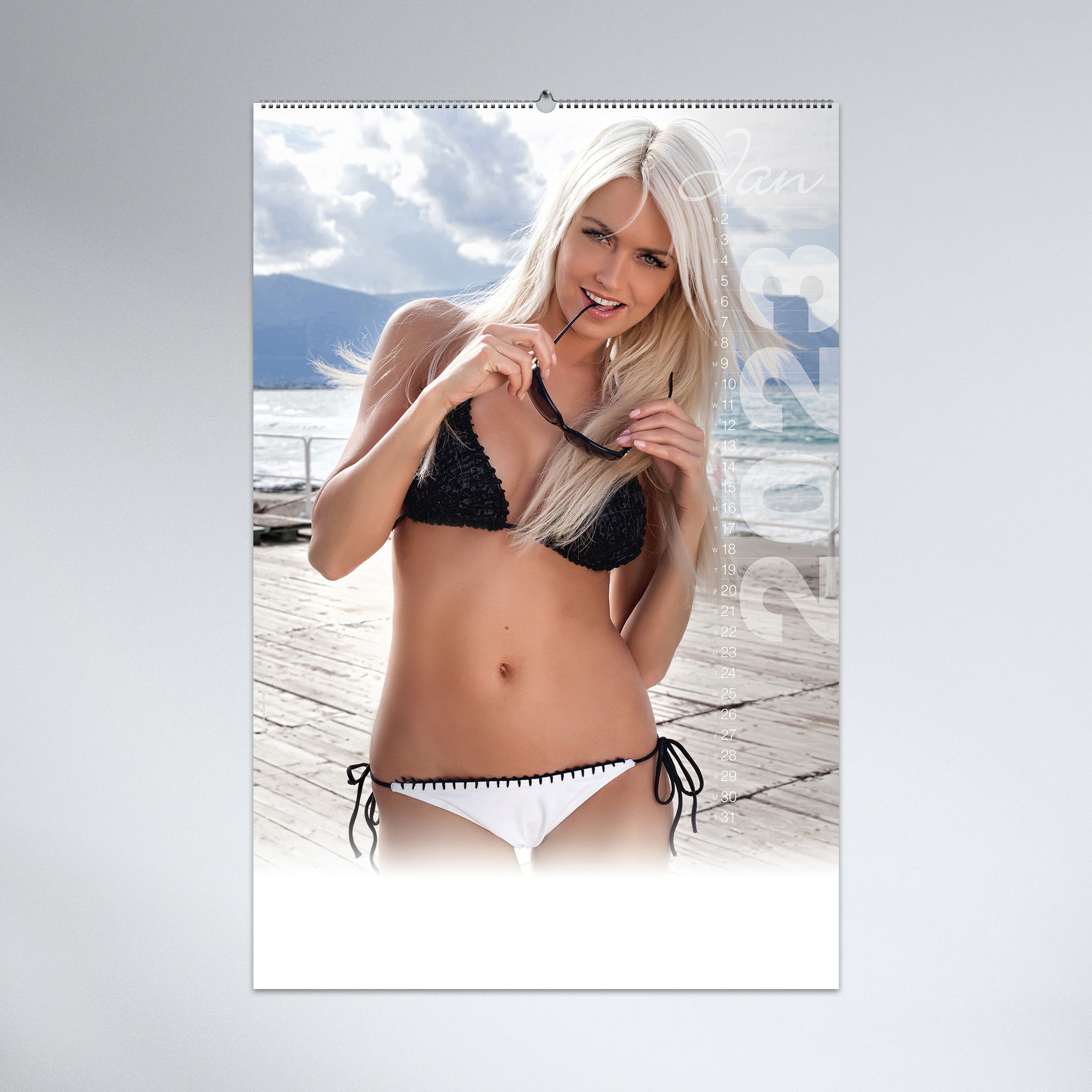 Natural Beauty_Grey_Hero