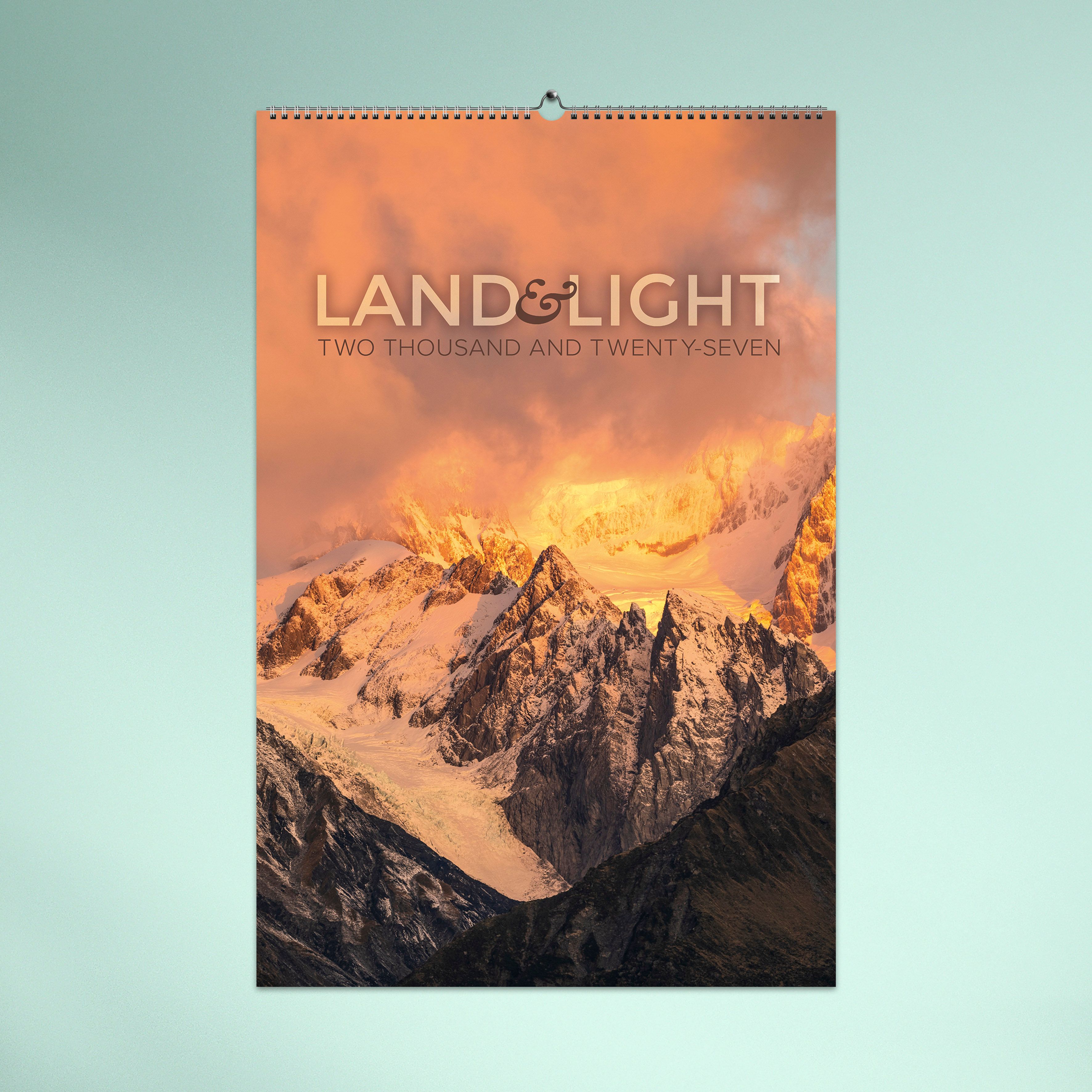 Land and Light_Wall_4690-TEXT-00 COVER