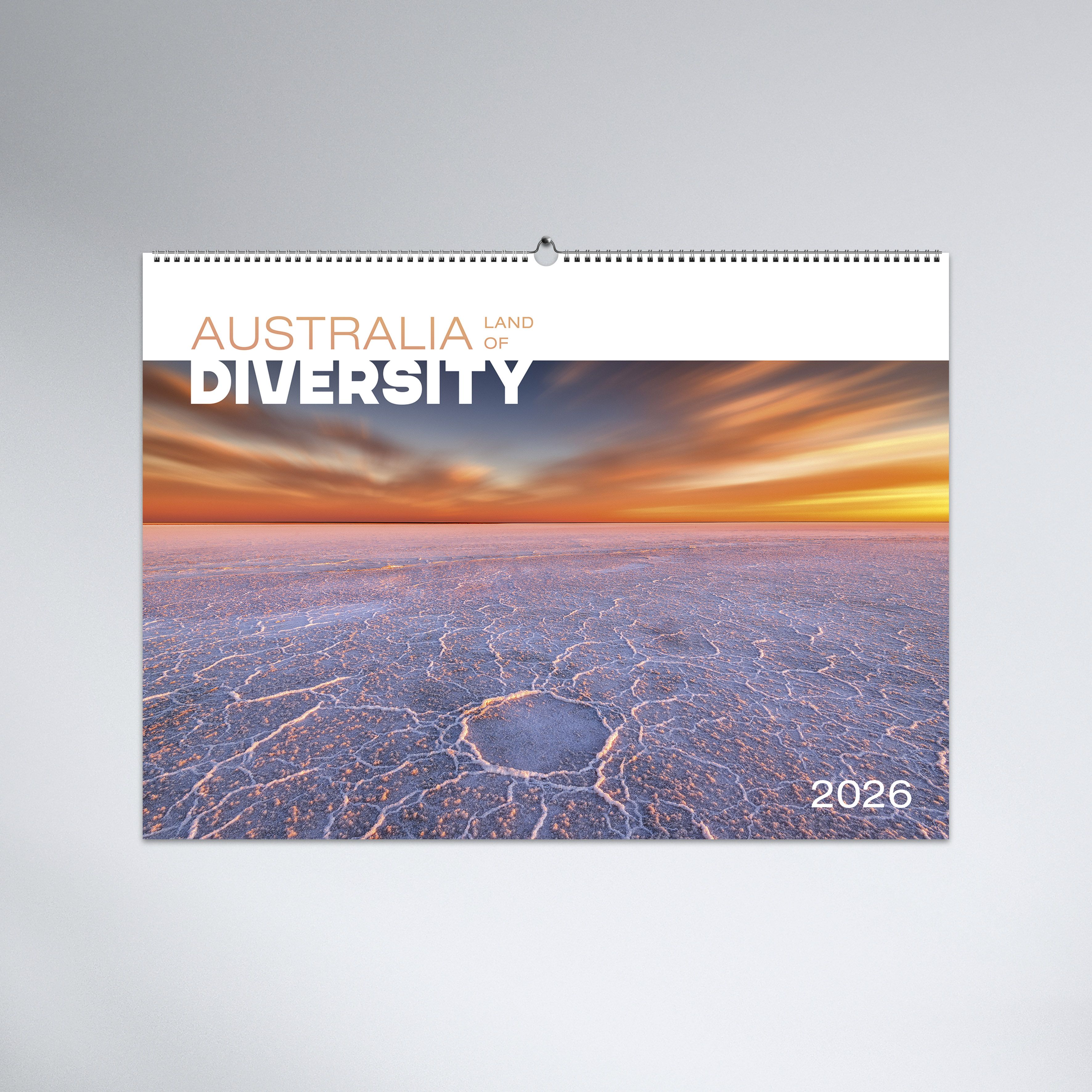 Australia Land of Diversity_Wall_26-4486-TEXT-00 COVER