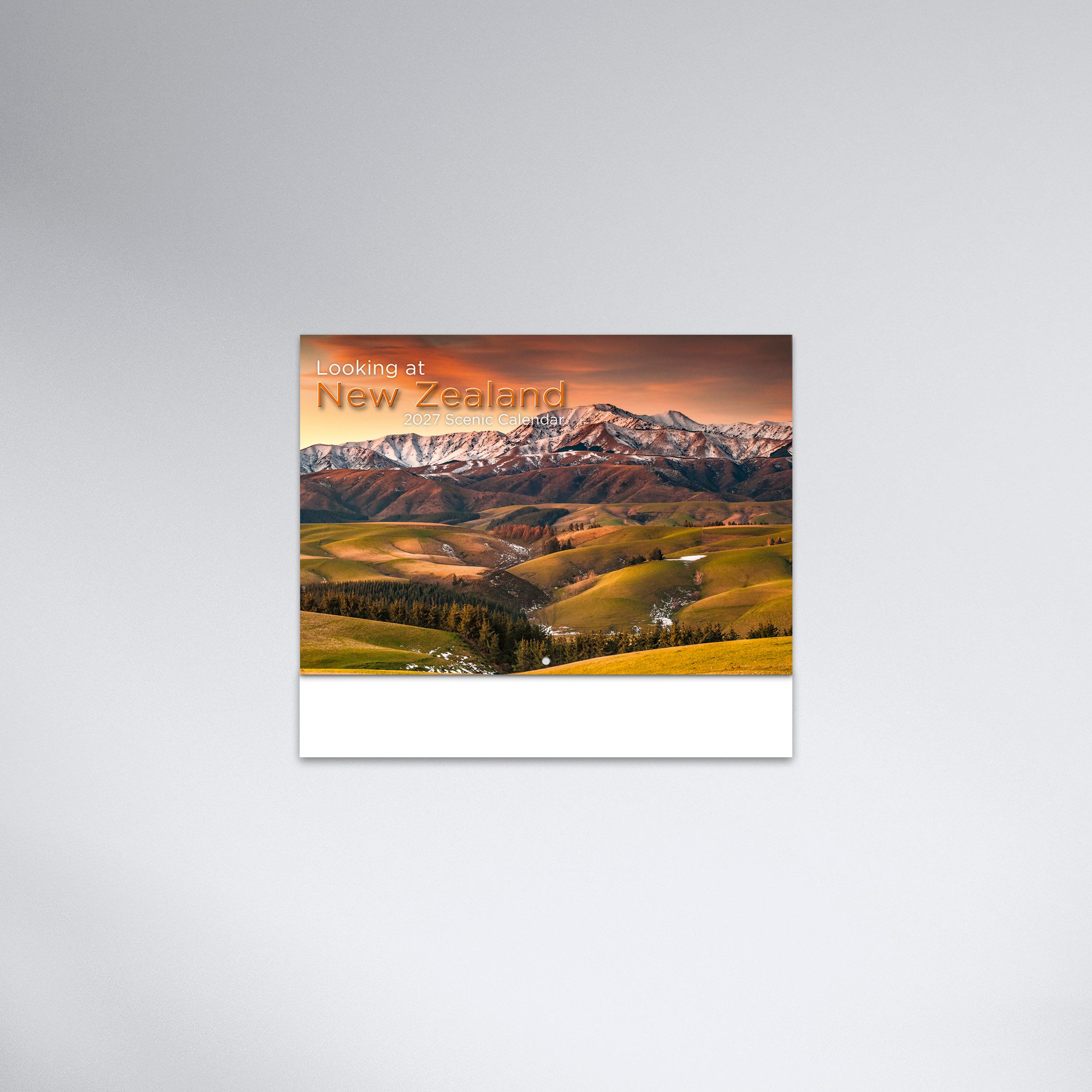 Looking_at_NZ_26_4512_TEXT_00 COVER