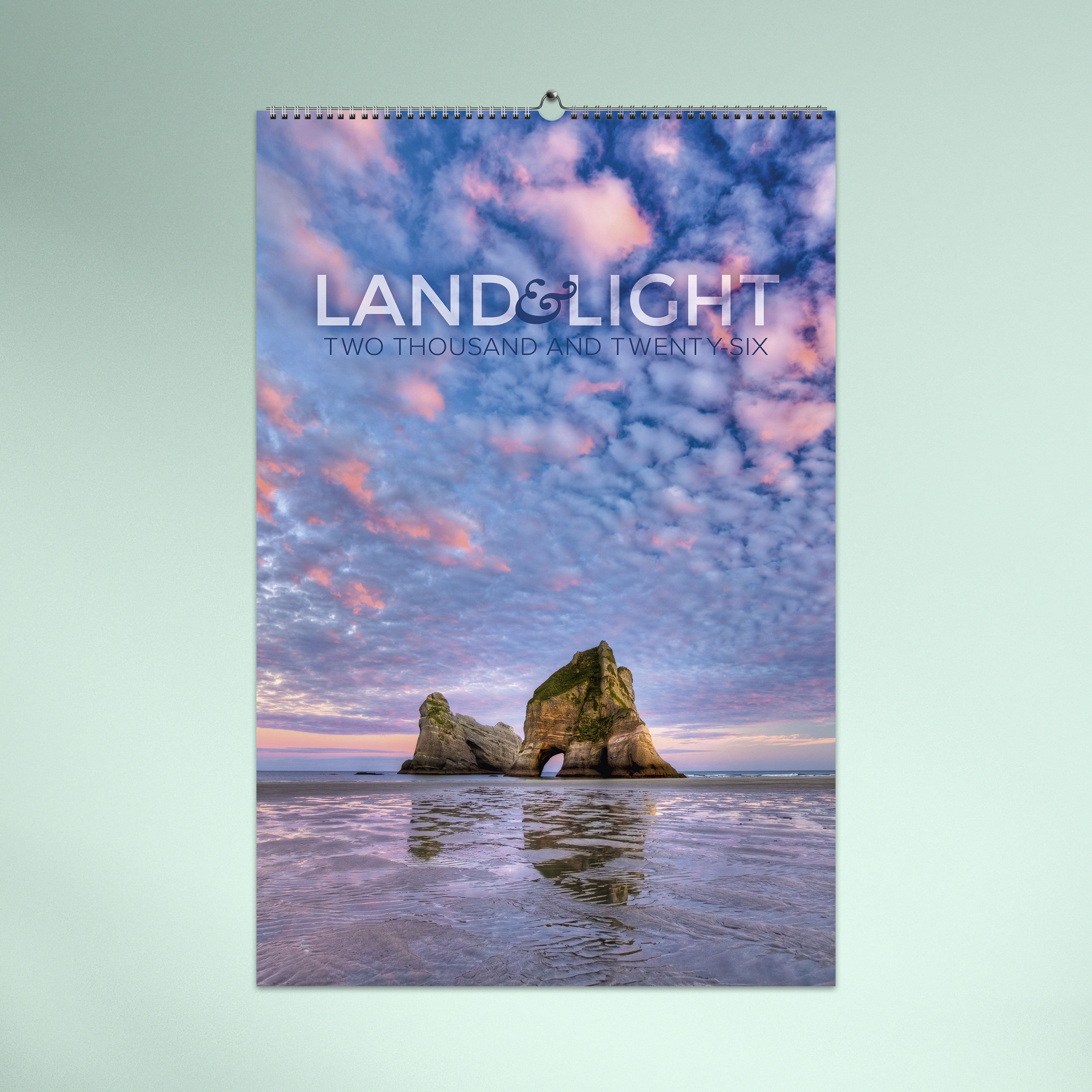 Land and Light_Wall_26-4690-TEXT-00 COVER